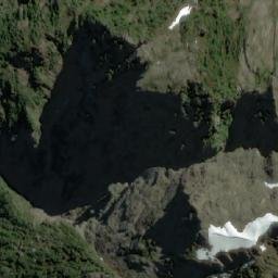 Satellite imagery of Cerro del Medio, CL