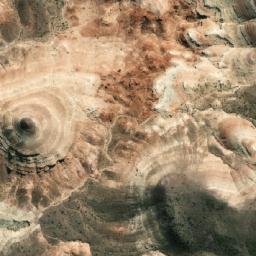 Satellite imagery of Cerro La Leonera, AR