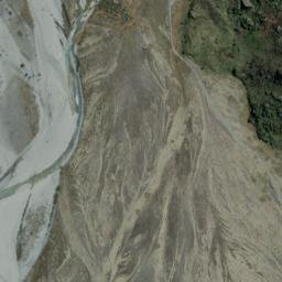 Satellite imagery of Rock Etam, NZ
