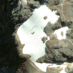 Satellite imagery of Cerro El Cóndor, CL