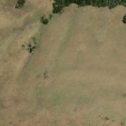 Satellite imagery of Loma Arrechea, AR