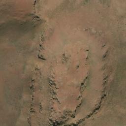 Satellite imagery of Cerro La Peinada, AR