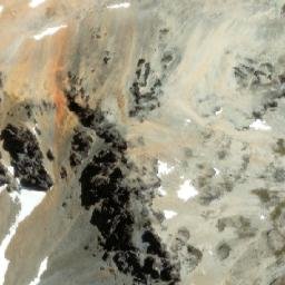 Satellite imagery of Cerro Magdalena, CL