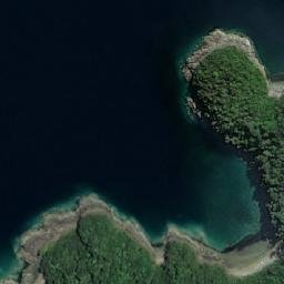 Satellite imagery of Punta Salquemán, CL