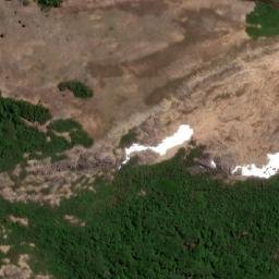 Satellite imagery of Loma Cáceres, CL