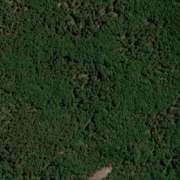 Satellite imagery of Loma Cáceres, CL