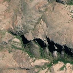 Satellite imagery of Cerro Dos Bahías, AR