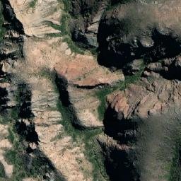 Satellite imagery of Cerro Dos Bahías, AR