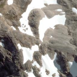 Satellite imagery of Cerro del Portón, CL