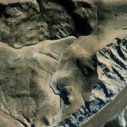 Satellite imagery of Cerro Hansen, AR