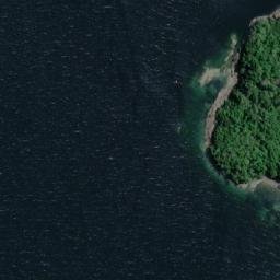 Satellite imagery of Rocas Fanny, CL