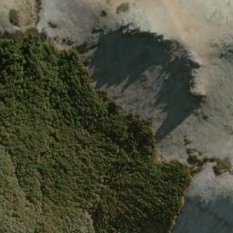 Satellite imagery of Cerro Cinchao, CL