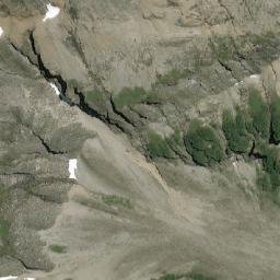 Satellite imagery of Cerro El Risco, CL