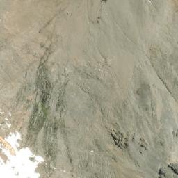Satellite imagery of Cerro El Sombrero, CL