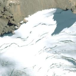 Satellite imagery of Cerro El Sombrero, CL