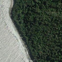 Satellite imagery of Punta Refugio, CL