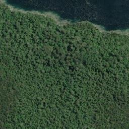 Satellite imagery of Punta Kulczewaki, CL