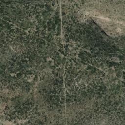 Satellite imagery of Cerro León, AR