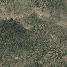 Satellite imagery of Cerro León, AR