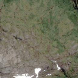 Satellite imagery of Cerro Montura, CL