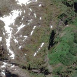 Satellite imagery of Cerro Montura, CL