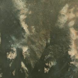 Satellite imagery of Cerro La Pirámide, CL