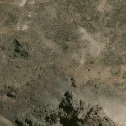 Satellite imagery of Cerro Riscos del León, AR