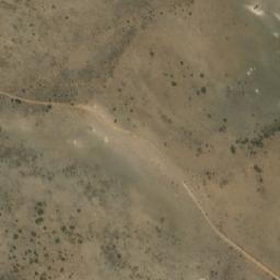 Satellite imagery of Loma Monsalvo, AR