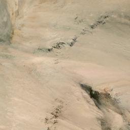 Satellite imagery of Cerro El Cóndor, AR