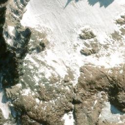 Satellite imagery of Pico Triangular Sur, AR