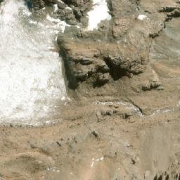 Satellite imagery of Pico Triangular Sur, AR