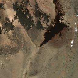 Satellite imagery of Cerro Lápiz, AR