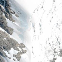 Satellite imagery of Cerro Riscos Feos, CL