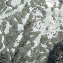 Satellite imagery of Cerro Rápido Largo, CL