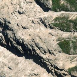 Satellite imagery of Cerro Las Chivas, AR