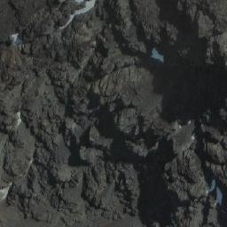 Satellite imagery of Cerro Pirámide, AR