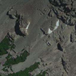 Satellite imagery of Cerro Pirámide, AR