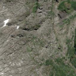 Satellite imagery of Cerro Pacheco, CL