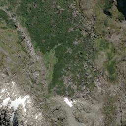 Satellite imagery of Cerro Pacheco, CL