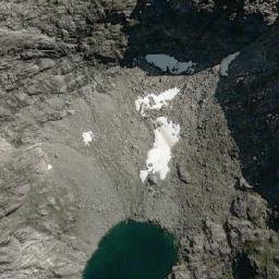 Satellite imagery of Cerro Pacheco, CL