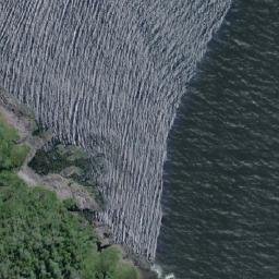 Satellite imagery of Punta Li, CL