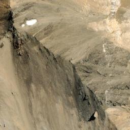 Satellite imagery of Cerro Árido, AR