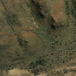 Satellite imagery of Cerro León, AR