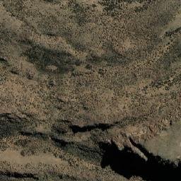 Satellite imagery of Cerro El Cuadrado, AR