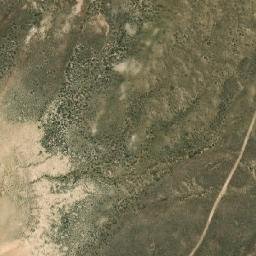 Satellite imagery of Cerro León, AR