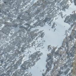 Satellite imagery of Cerro Esperanza, CL