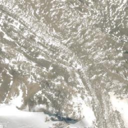 Satellite imagery of Portezuelo Fósiles, AR