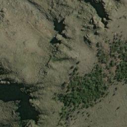 Satellite imagery of Cerro Álvarez, AR