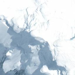 Satellite imagery of Cerro Pirámide, CL