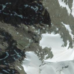 Satellite imagery of Cerro Crestón, AR